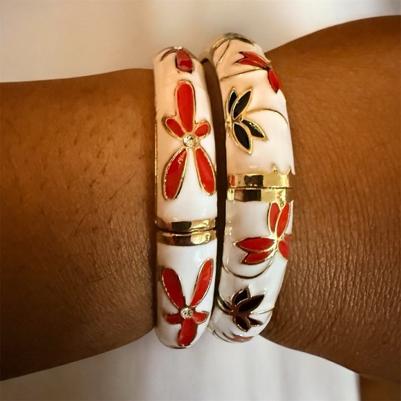 enameled bangle bracelet with red plumeria flowers and rhinestone centers. 2 - Picture 6 of 6